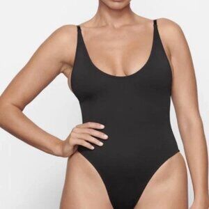 SKIMS Scoop Neck One Piece in Onyx Black Swimsuit bodysuit size XL